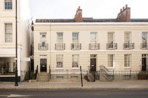 Gorgeous 1 Bed Apartment in Central Cheltenham!